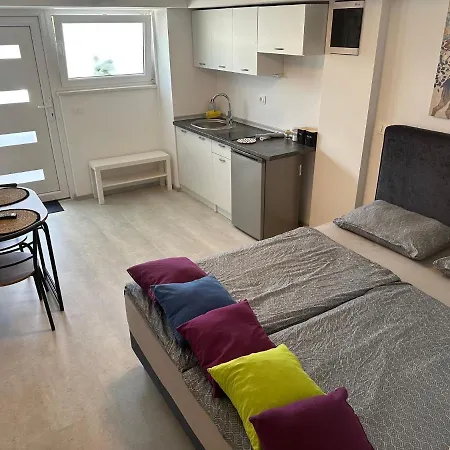 Apartma Abby *